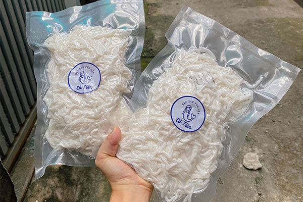 Bánh canh được hút chân không bảo quản lâu