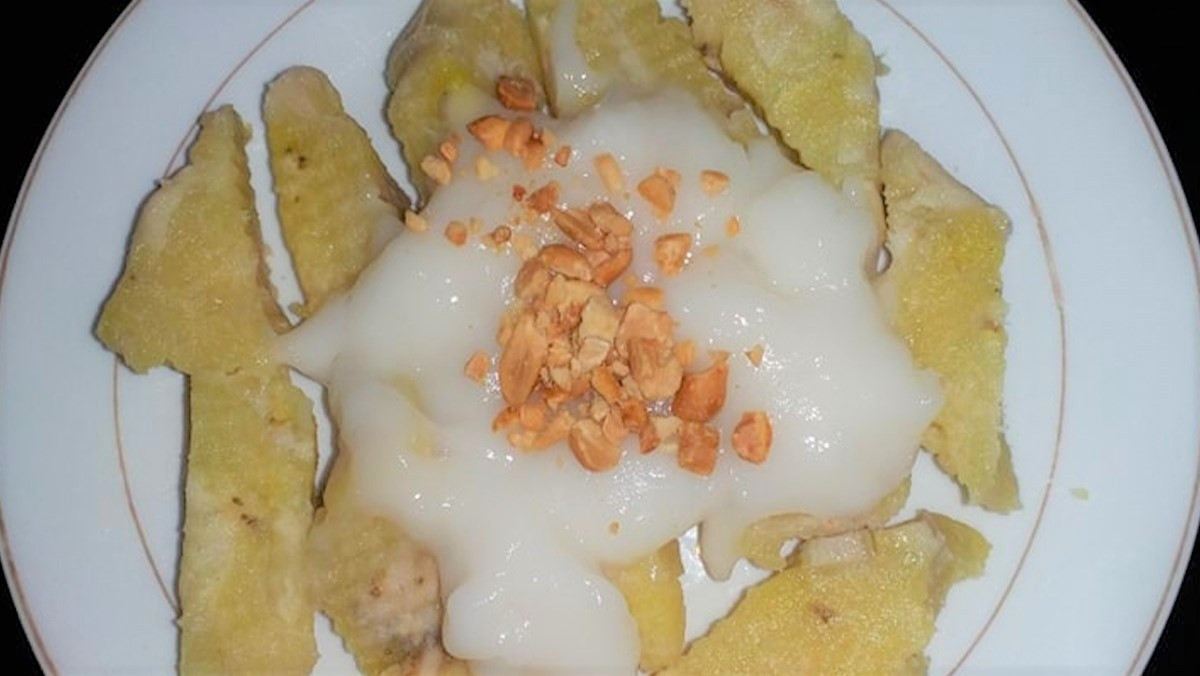 Bánh chuối hấp bột gạo