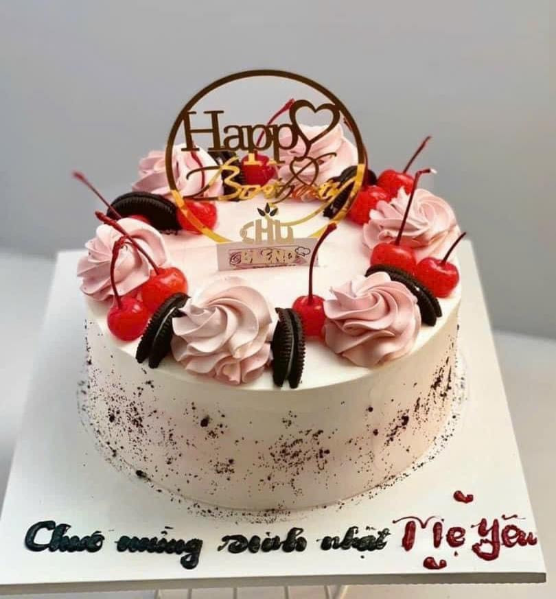 Bánh kem 20/10 cho mẹ với thiết kế độc đáo