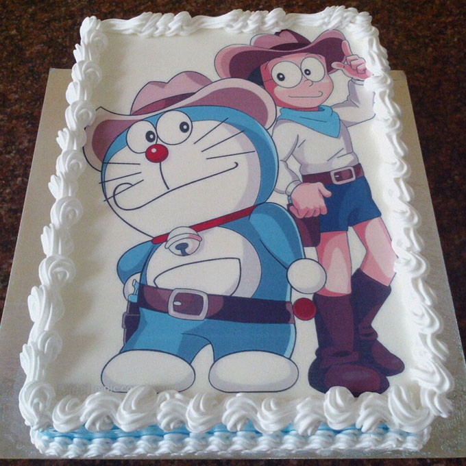 Bánh kem hình Doremon và cậu bạn thân Nobita