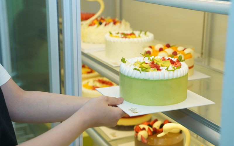 Bánh kem size nhỏ đa dạng tại tiệm bánh