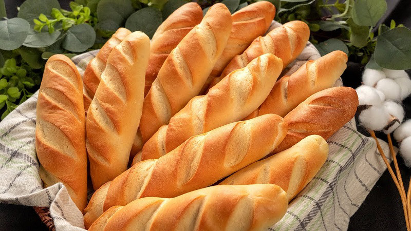 Bánh mì sữa hấp dẫn và câu hỏi về lượng calo bánh mì sữa