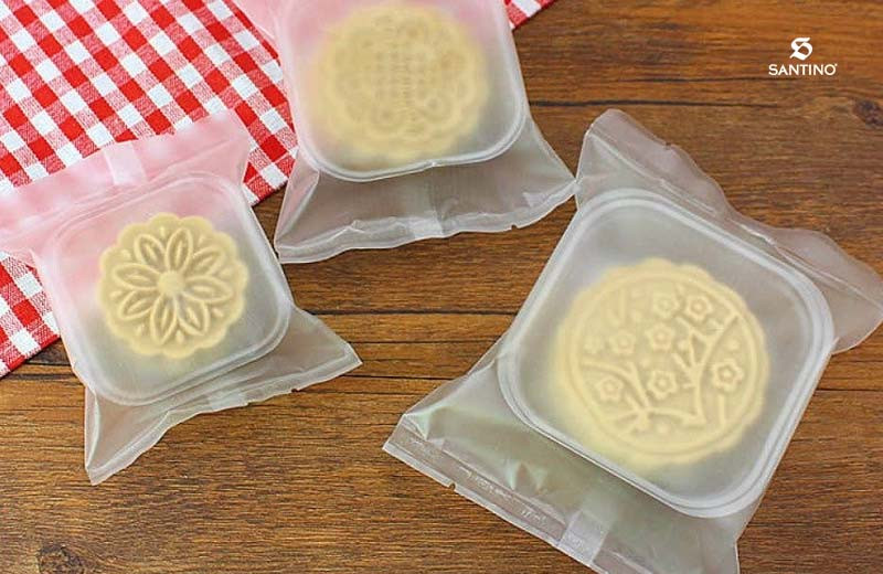 Bánh trung thu được bảo quản cẩn thận trong hộp kín