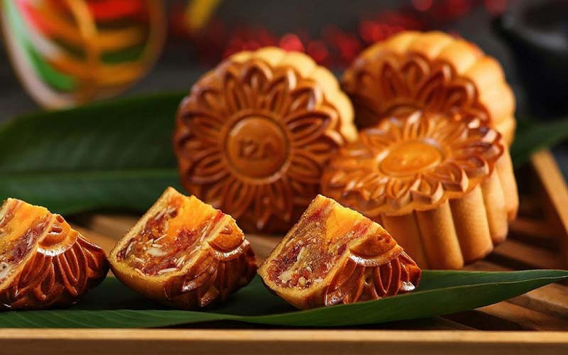Bánh trung thu nhân gà quay thơm lừng