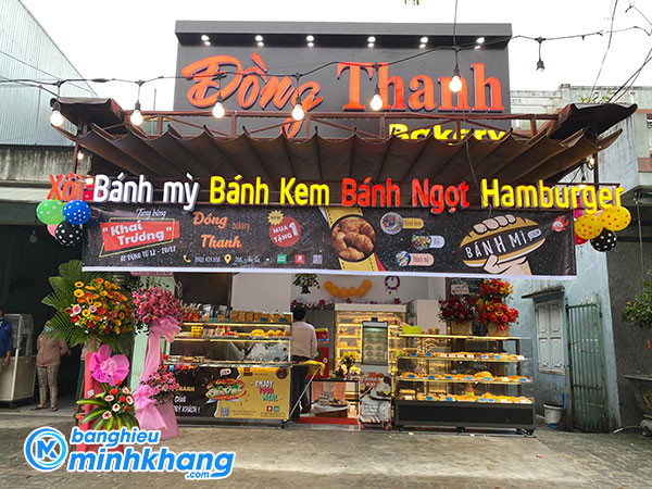 bien-hieu-tiem-banh-7