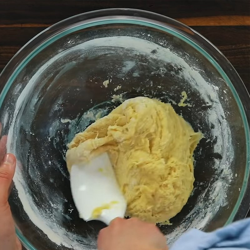 Bột làm bánh vòng sau khi nhồi