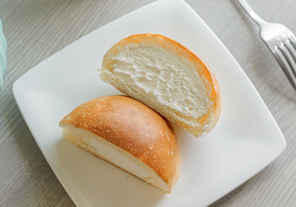 Các loại bánh mì kem tươi đa dạng nhân