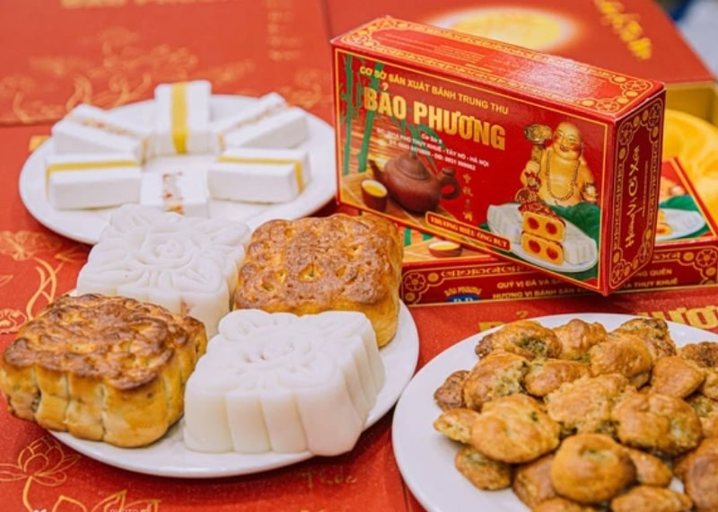 Các loại bánh trung thu Bảo Phương cổ truyền với nhân đậu xanh, thập cẩm