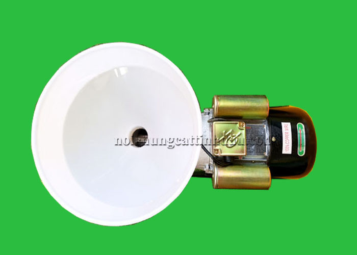 Cấu tạo chắc chắn của máy xay bột nước làm bánh