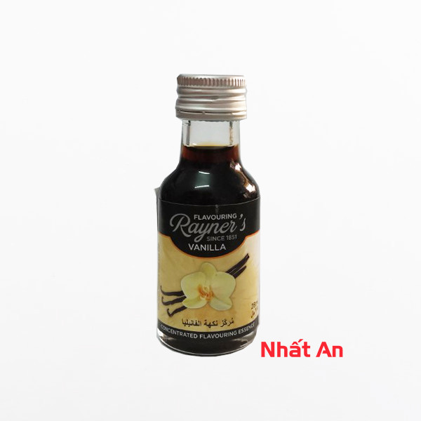 Chai hương liệu tinh chất, gợi nhớ về những thành phần tạo nên hương vị đặc trưng cho bánh trung thu như hương.