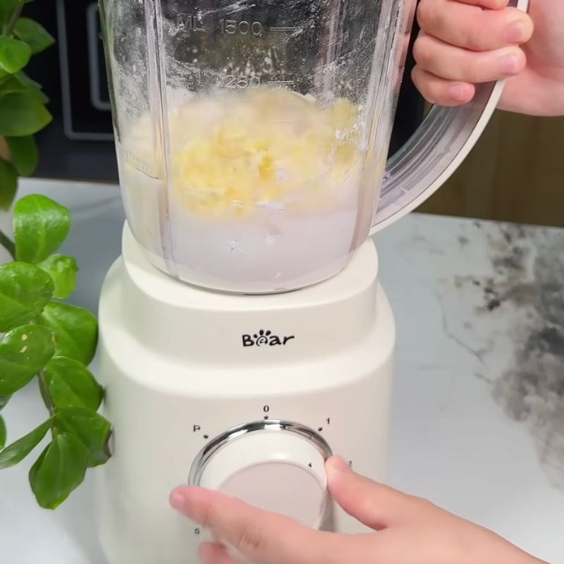 Hỗn hợp làm bánh phô mai dẻo sau khi được xay nhuyễn mịn