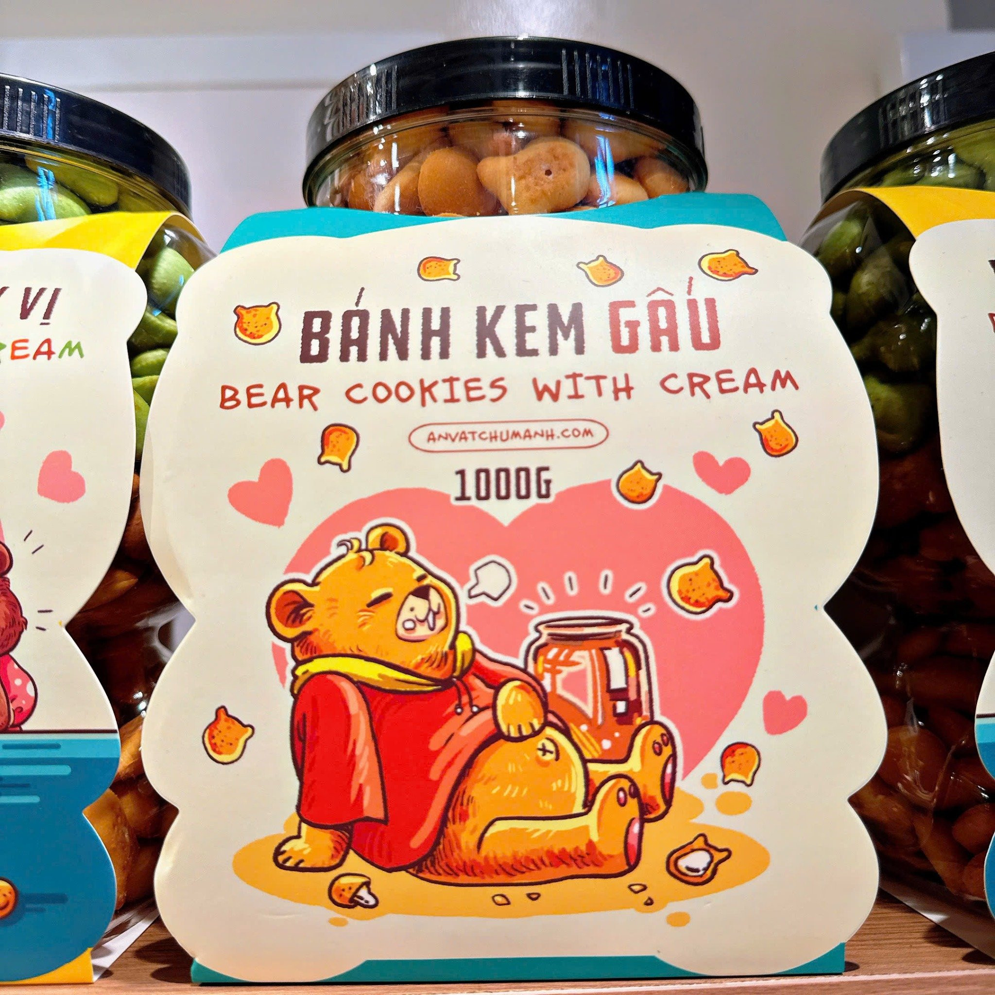 Hộp bánh gấu nhân kem chùm ngây