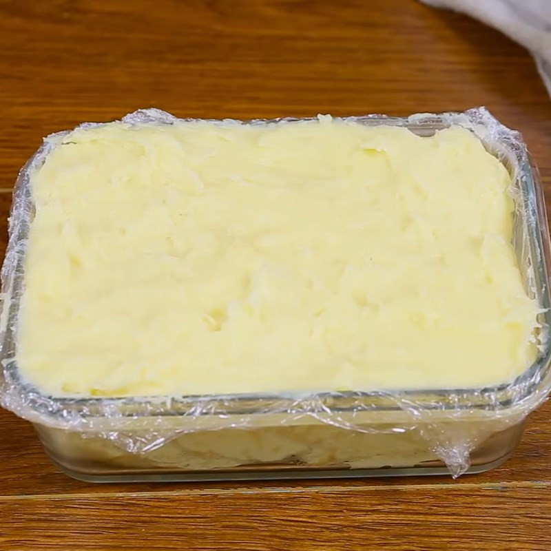 Khối bánh khoai lang sữa đã định hình