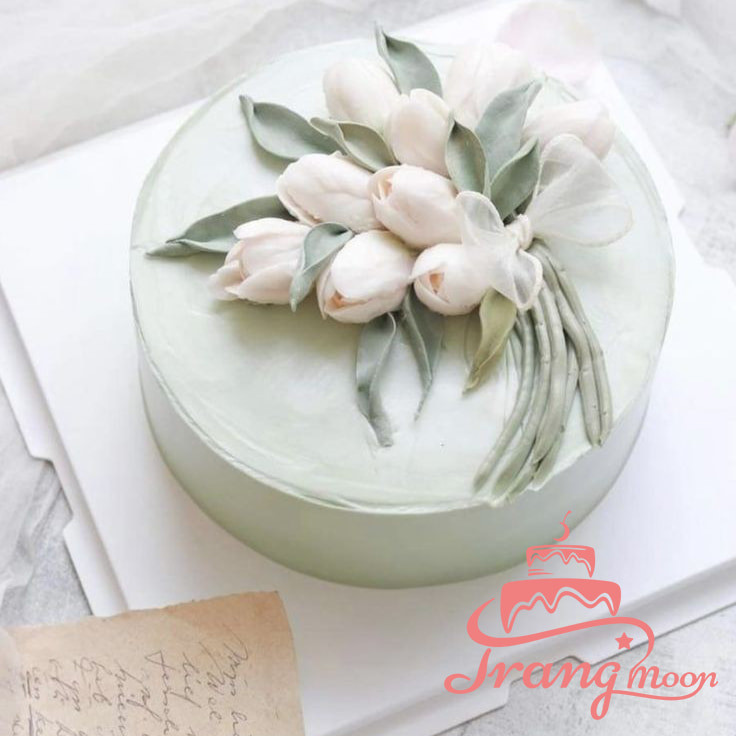 Kiểu bánh kem sinh nhật đẹp cho nữ hình bó hoa hồng ngọt ngào, món quà đầy ý nghĩa.