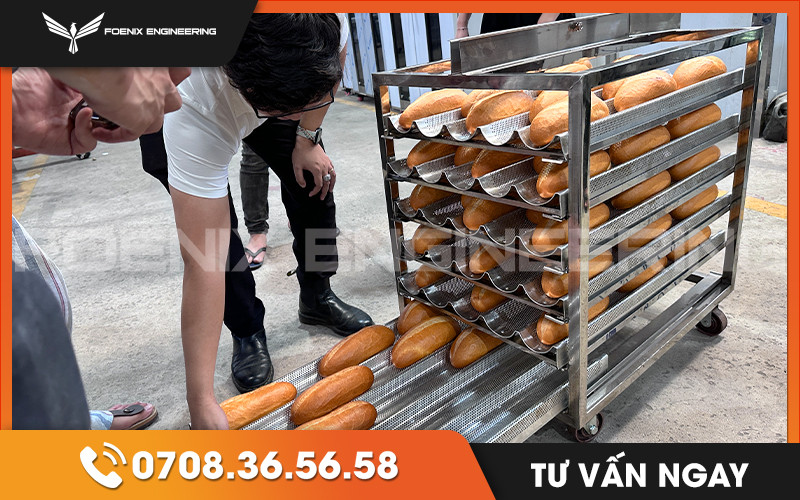 Lò nướng bánh công nghiệp đa dạng khay, tối ưu năng suất cho quy trình làm bánh mì đặc ruột
