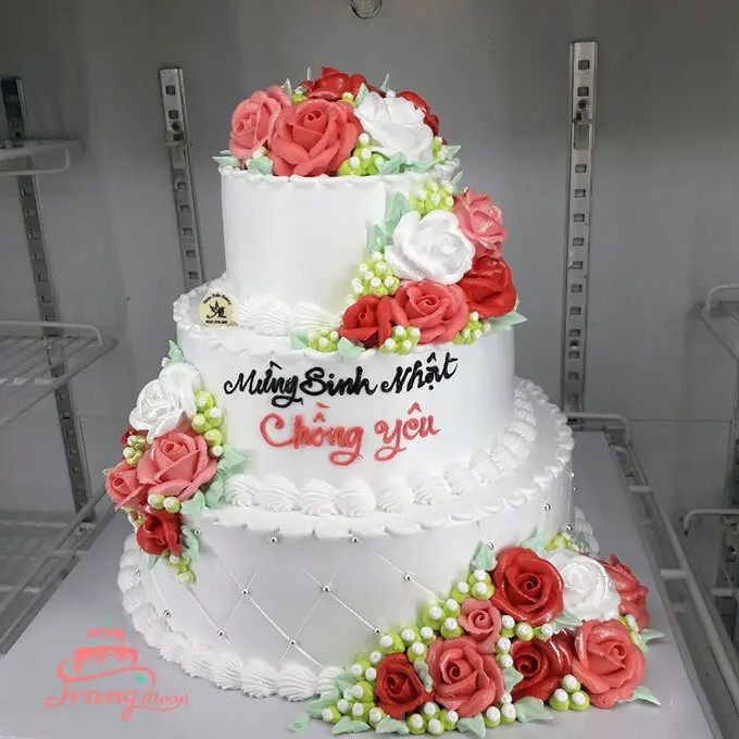 Mẫu bánh sinh nhật chồng mới nhất, thiết kế sang trọng