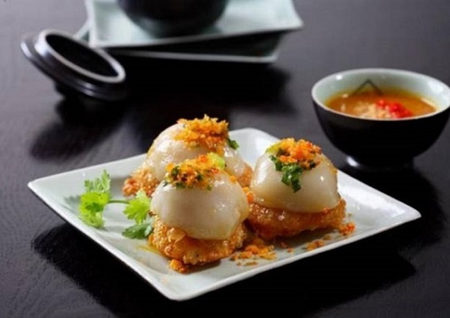 Món bánh ít trần nhân tôm thịt sau khi hoàn thành đẹp mắt