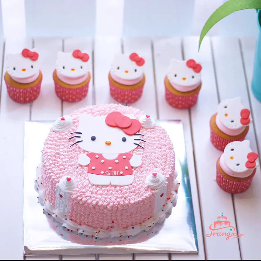 Một chiếc bánh kem Hello Kitty đẹp, biểu tượng của sự ngọt ngào và tinh tế