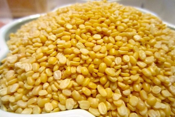 Nguyên liệu đậu xanh tươi ngon chuẩn bị làm bánh trung thu