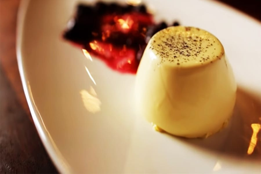 Nguyên liệu làm bánh Panna Cotta truyền thống