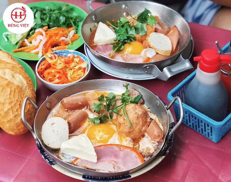 Những nguyên liệu cơ bản cho món bánh mì chảo xíu mại dễ tìm
