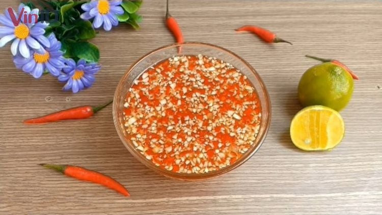 Nước mắm chua ngọt, nước chấm kinh điển cho bánh tráng