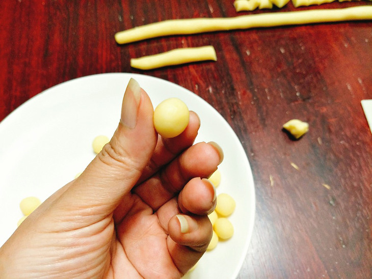 Tạo hình bánh cà Nghệ An