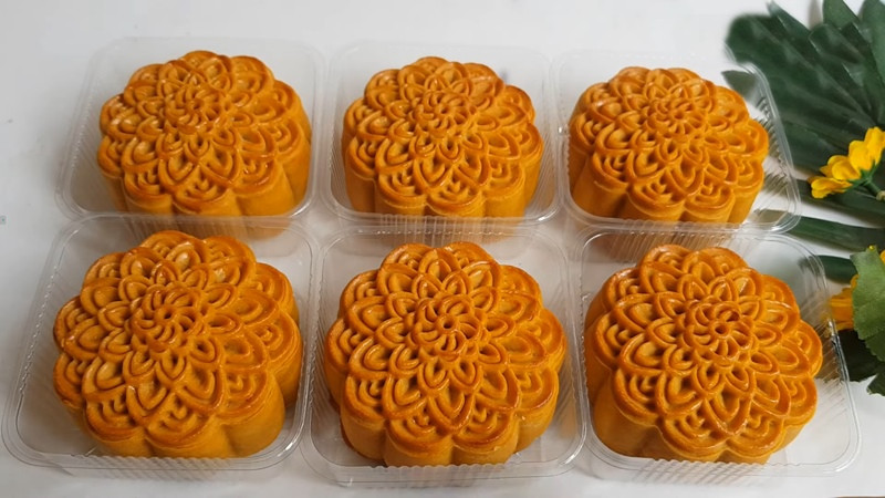 Thành phẩm bánh trung thu mochi chà bông trứng muối