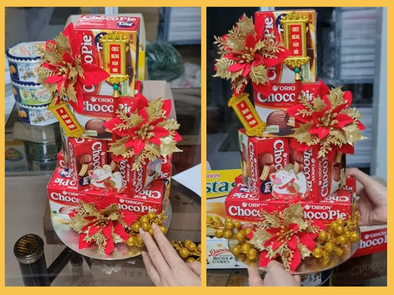Thành phẩm tháp bánh Chocopie tài lộc đẹp mắt với tông màu đỏ chủ đạo sau khi hoàn thành.