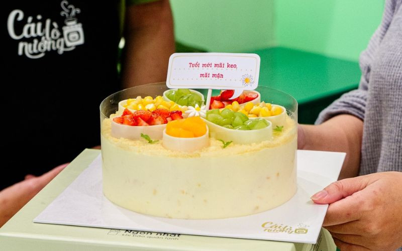 Tổng hợp các mẫu bánh sinh nhật hiện đại cho nam, sản xuất trong ngày