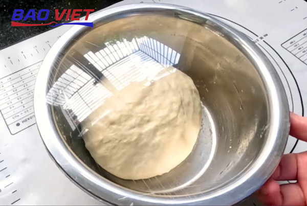 Ủ bột làm bánh tiêu