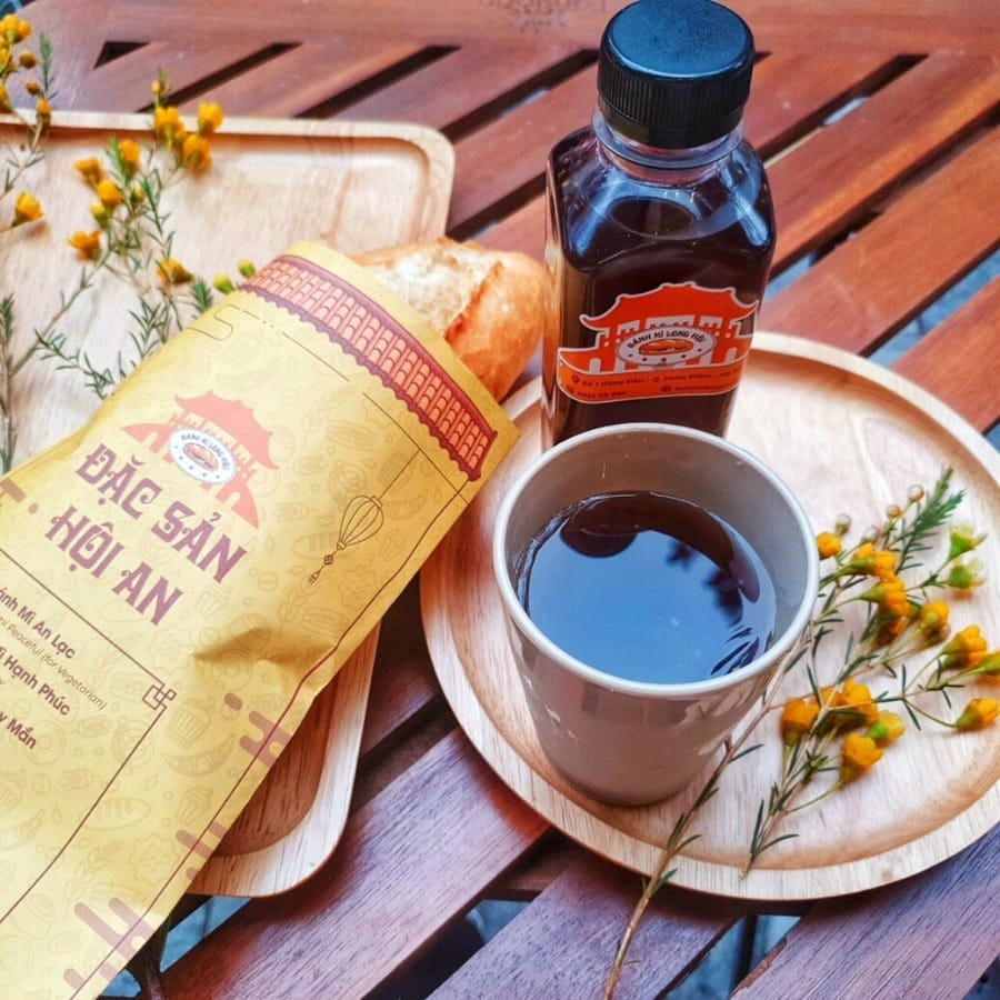 Vẻ đẹp của bánh mì Hội An - món ăn đường phố được yêu thích