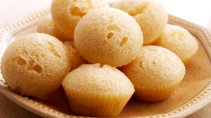 Bánh bò thốt nốt vàng óng từ bột gạo