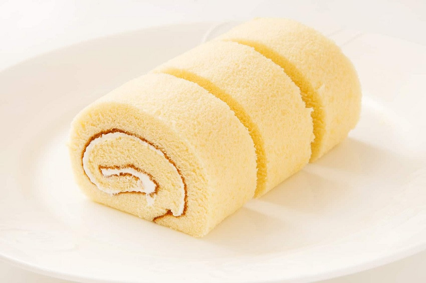 Bánh bông lan nướng nồi chiên không dầu vàng đẹp