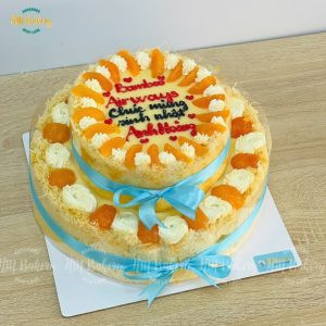 Bánh bông lan trứng muối 2 tầng nơ xanh dương 24x16cm