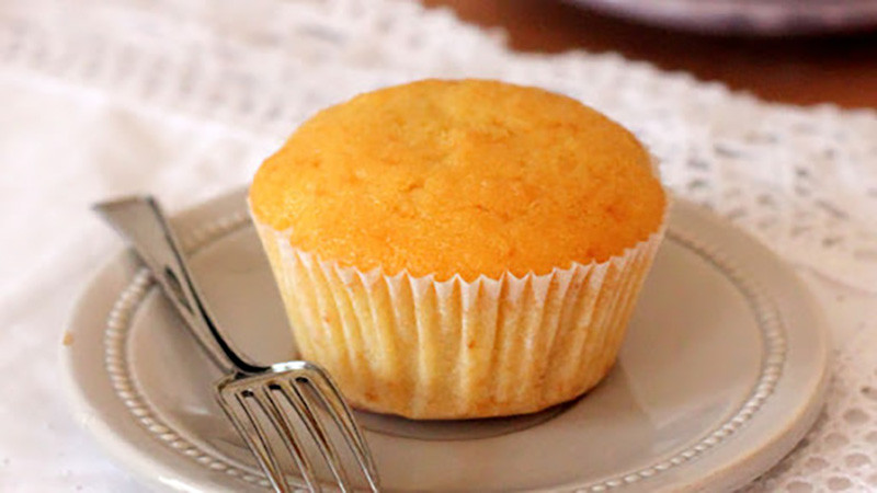 Bánh cupcake trứng sữa thơm ngon, dễ thương