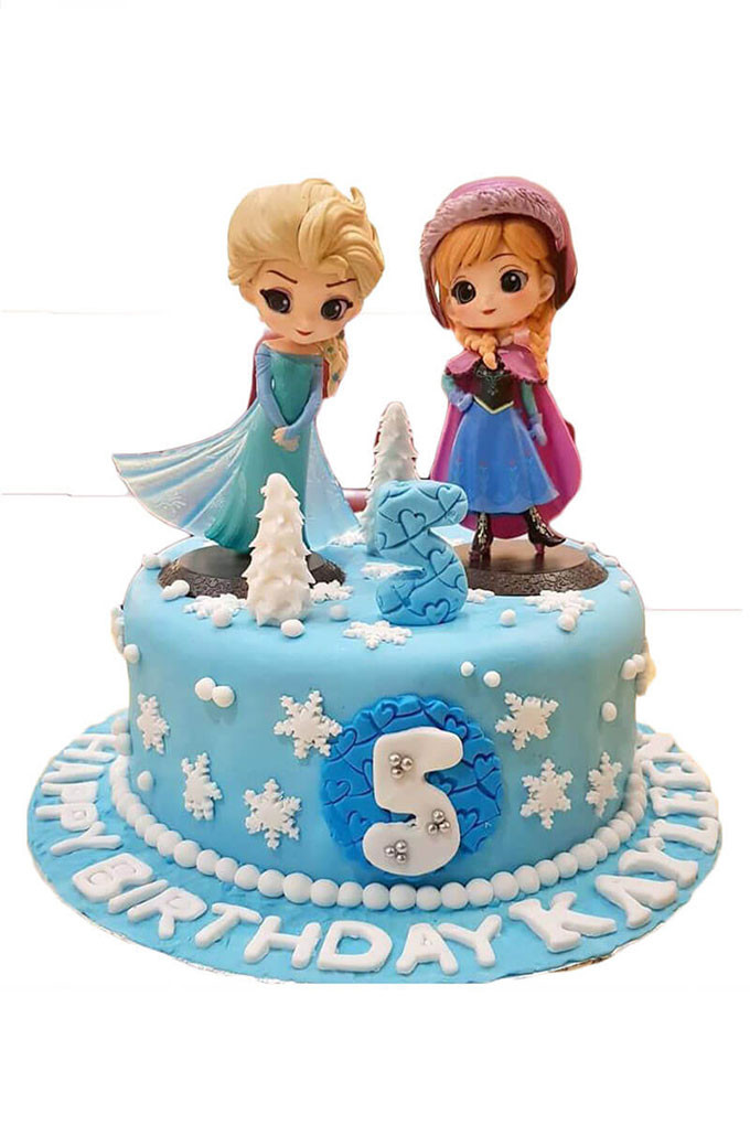 Bánh kem Elsa và Anna với phong cách tạo hình chibi dễ thương