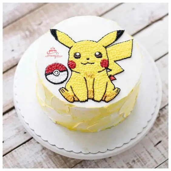 Bánh kem Pikachu ngộ nghĩnh với khuôn mặt tươi cười vui nhộn