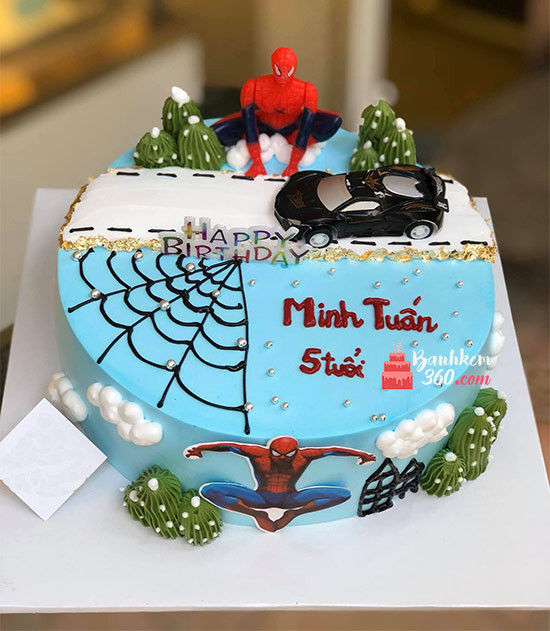 Bánh kem siêu nhân phù hợp từng độ tuổi của bé trai
