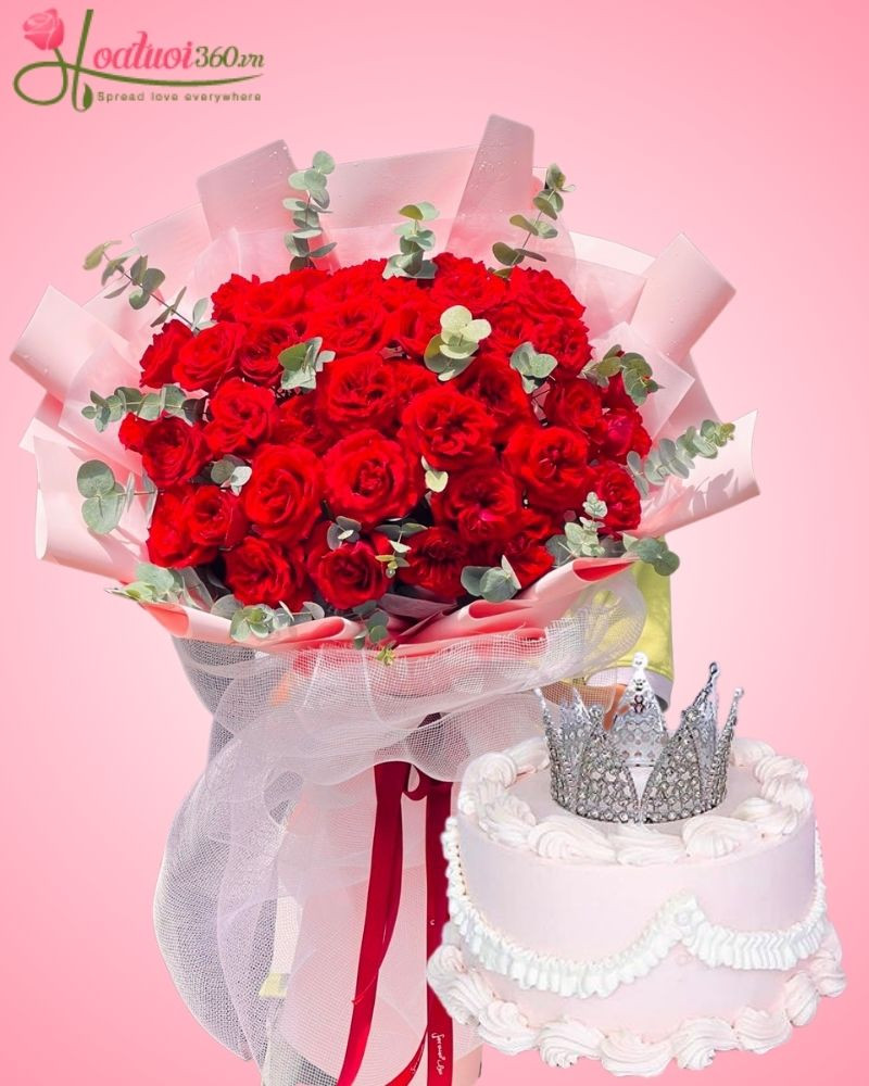 Bánh kem và hoa hồng sinh nhật lãng mạn