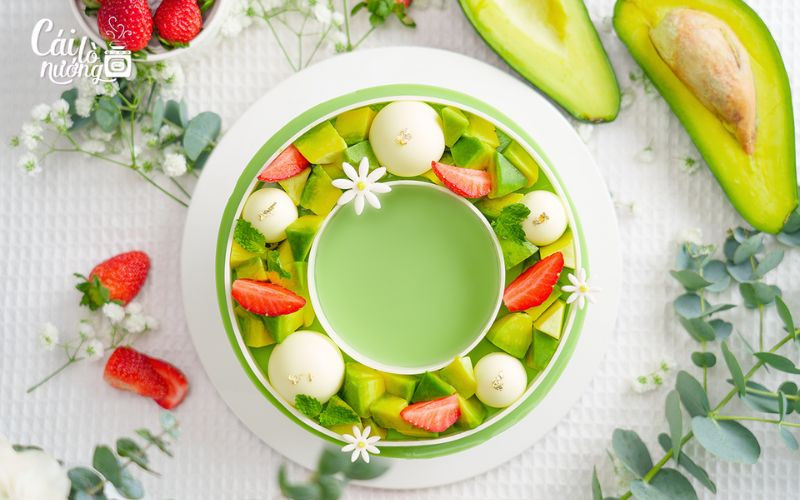 Bánh mousse bơ sang trọng để viết thông điệp
