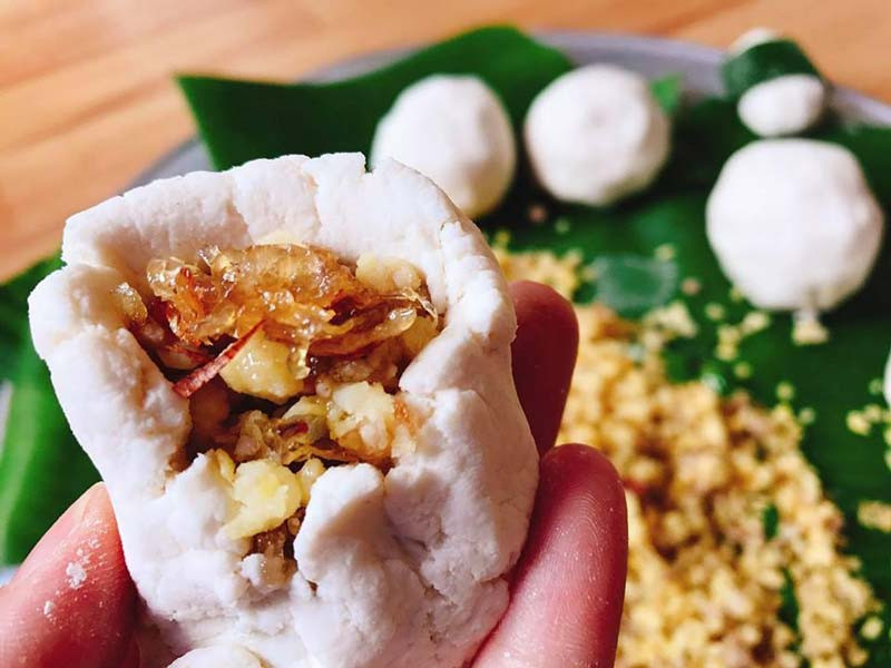 Bánh sắn gói lá chuối