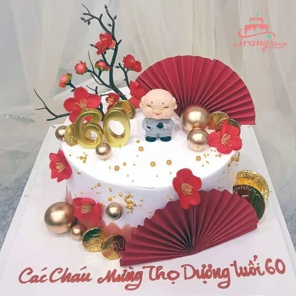 Bánh sinh nhật 60 tuổi trang trí quả đào và chữ phúc lộc