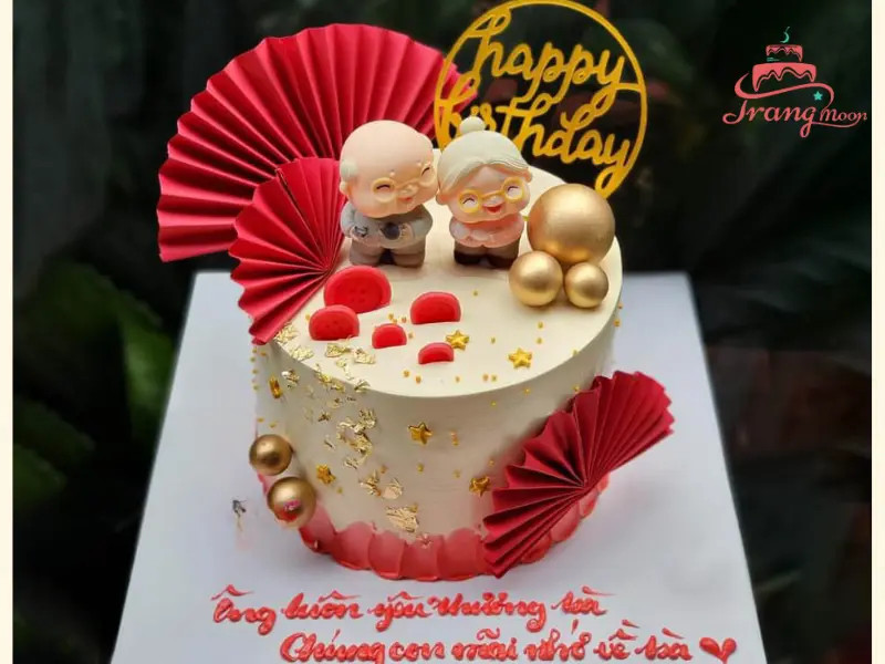 Bánh sinh nhật đẹp cho bố mẹ với hình tượng đào tiên trường thọ