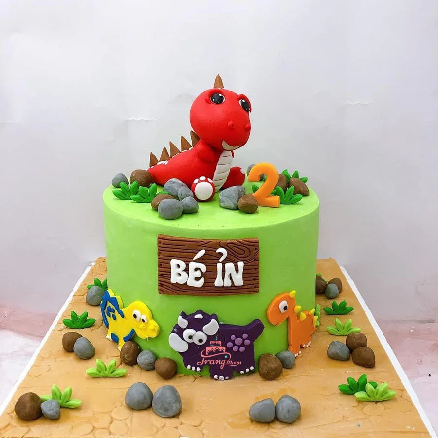 Bánh sinh nhật khủng long ngộ nghĩnh cho bé trai