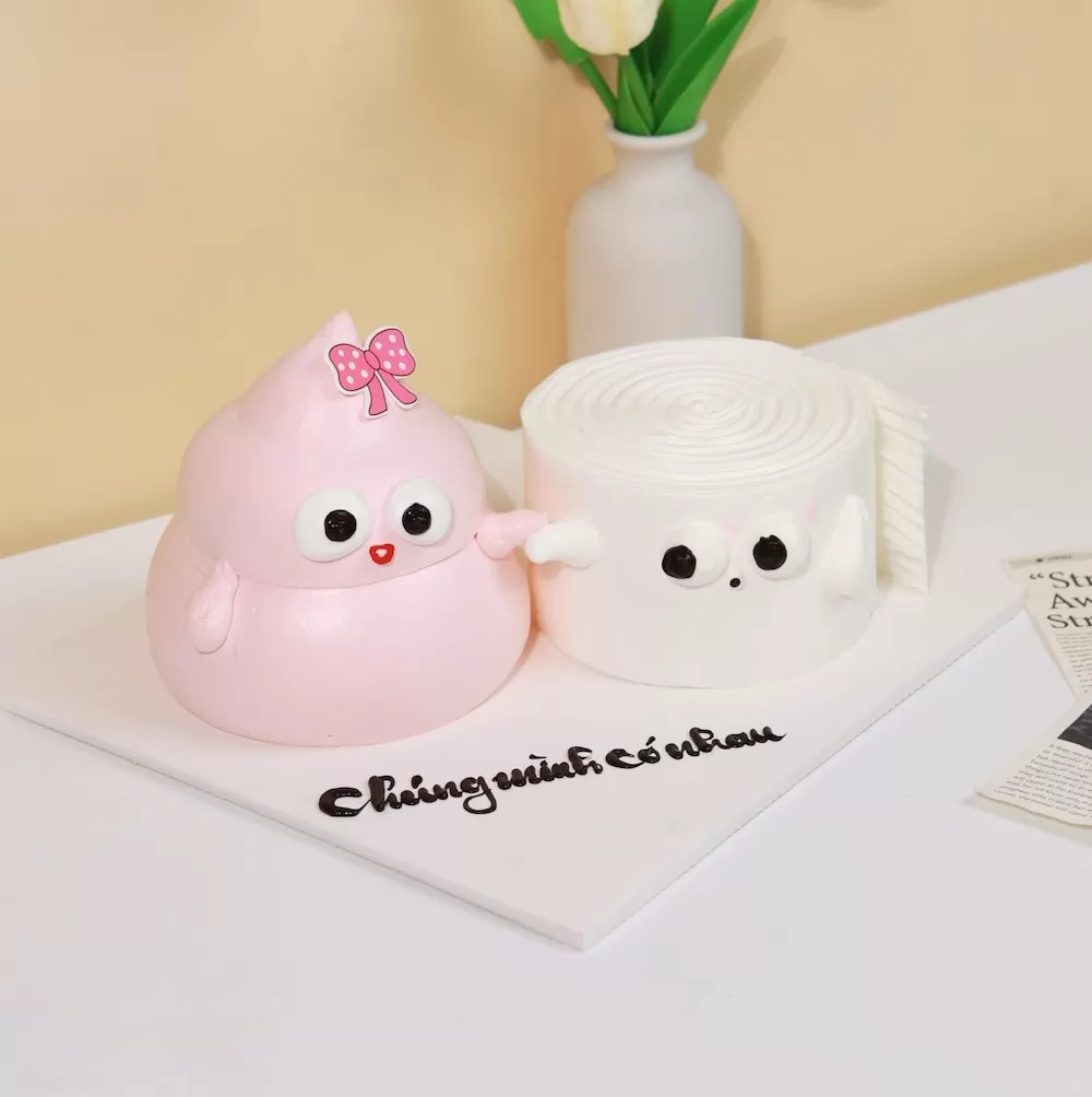 Bánh sinh nhật mini với thông điệp hài hước và hình vẽ ngộ nghĩnh
