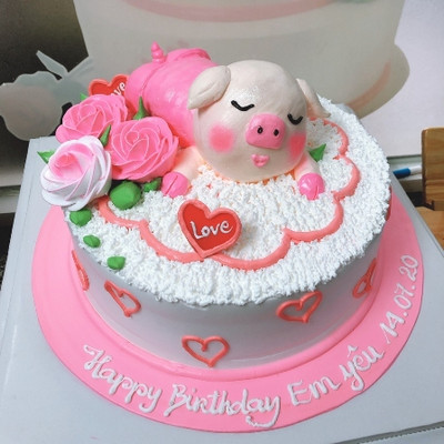 Bánh sinh nhật ngộ nghĩnh hình heo dễ thương tặng chồng