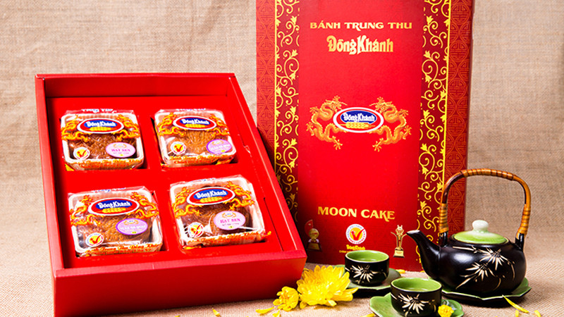 Bánh trung thu Đồng Khánh, thương hiệu truyền thống với hương vị quen thuộc và giá cả phải chăng.