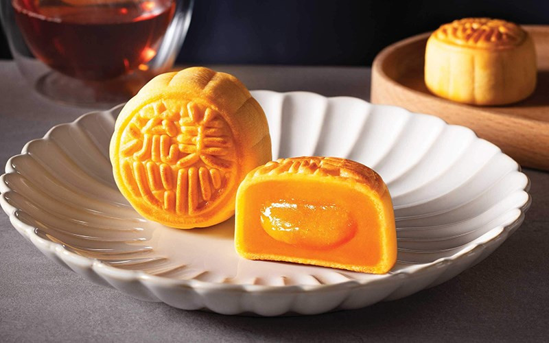 Bánh Trung thu lava trứng muối