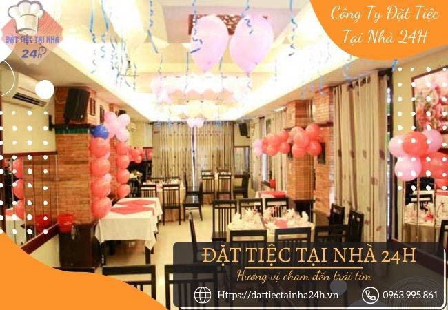 Bữa tiệc sinh nhật đầy màu sắc tại nhà hàng Quá Ngon